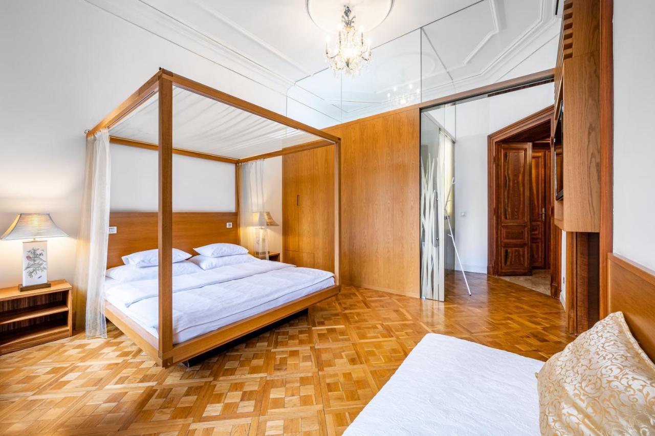 Apartahotel Malostranská